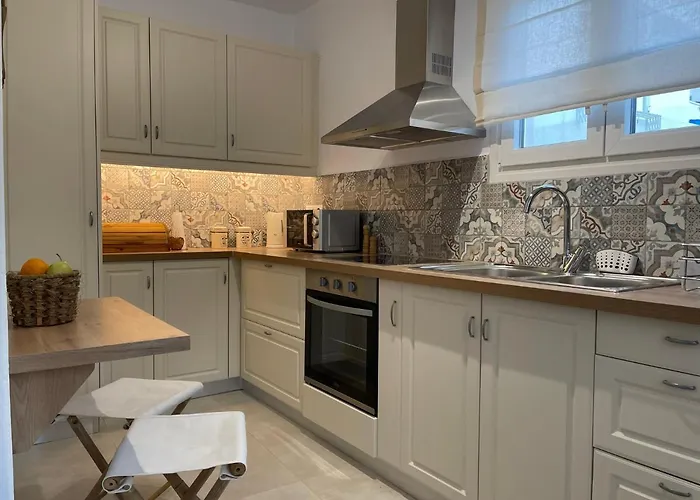 Constantza's House * 나오우사