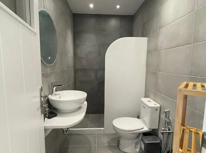 아파트 Constantza's House